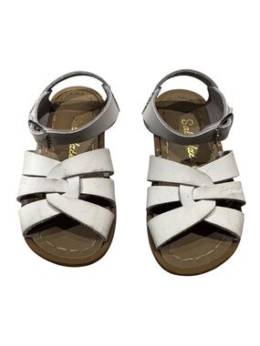 SALTWATER white classic sandals - size 8C